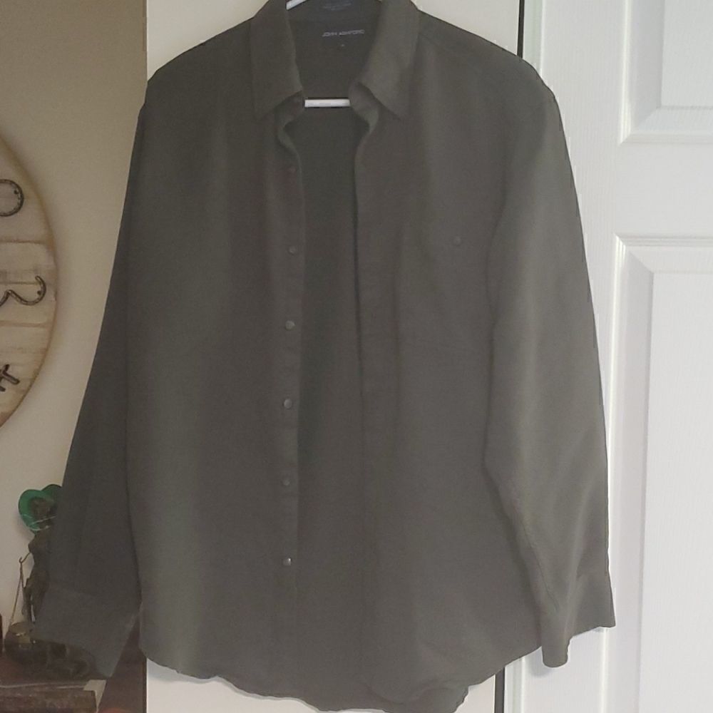 Men's long sleeve button dress shirt- John Ashford